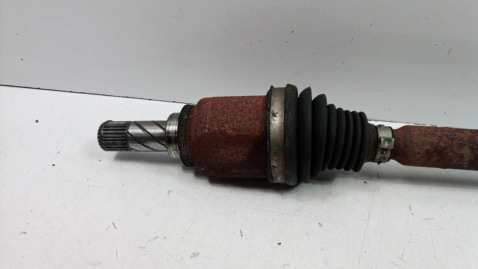 Giunto cardanico posteriore destro (trasmissione) RENAULT TWINGO 3 Gasolina - 1