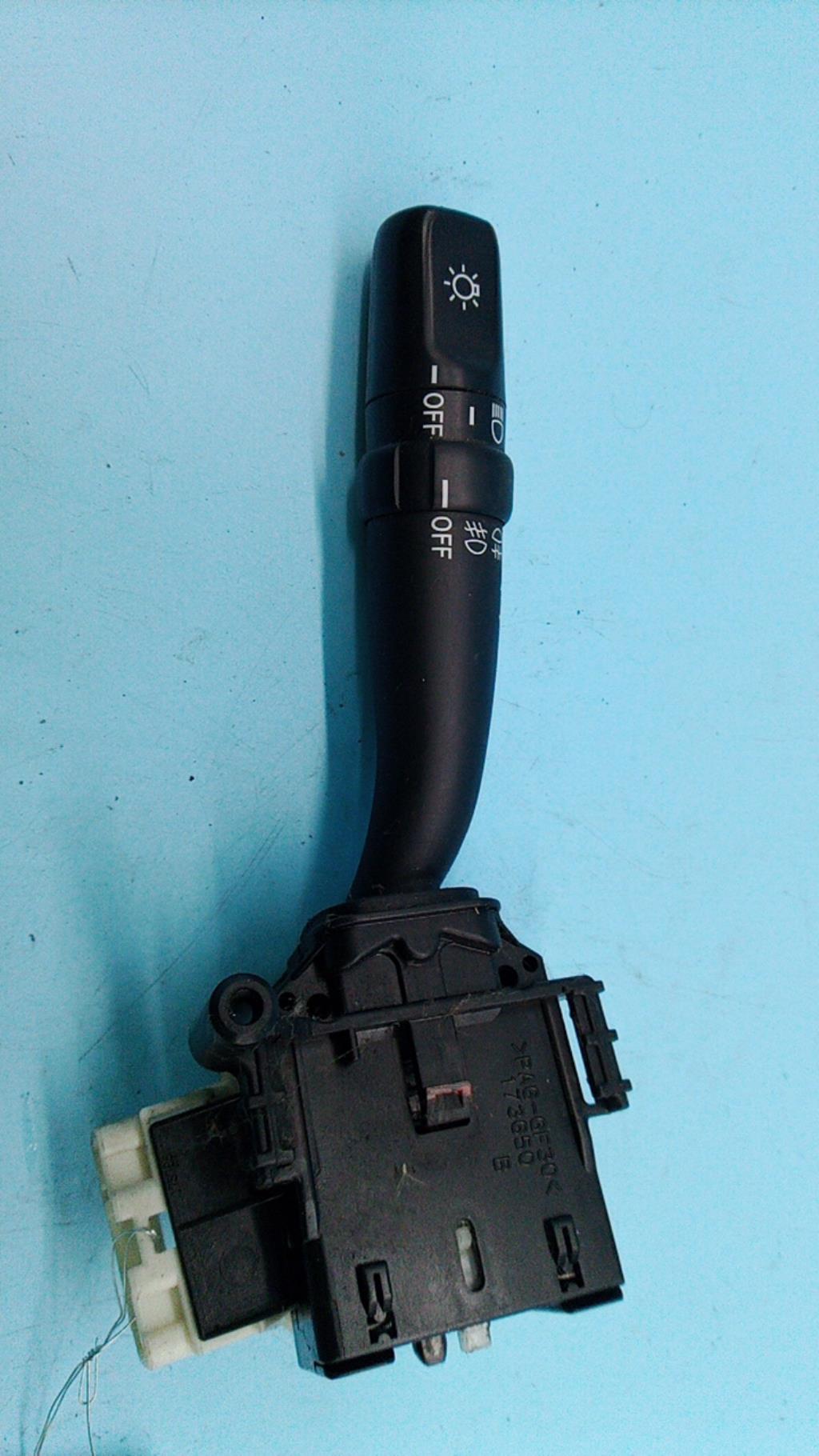 Commodo phare TOYOTA COROLLA VERSO 2 PHASE 1 Diesel - 1