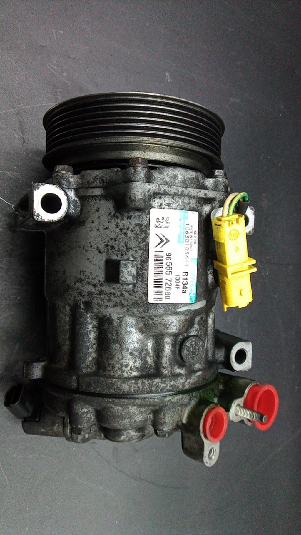 Compressore clima PEUGEOT 407 PHASE 1 BREAK Diésel - 1