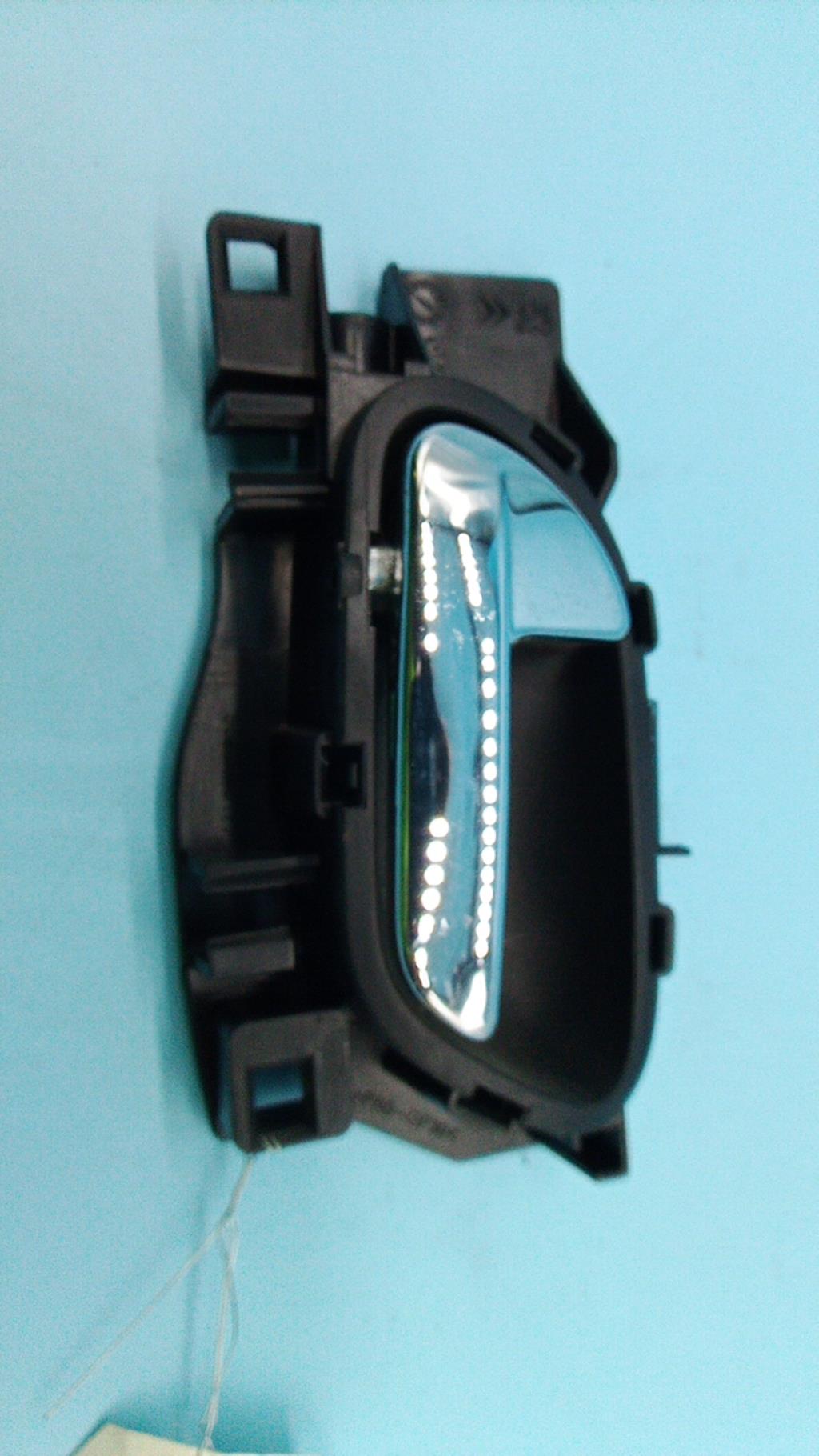 Maniglia interna posteriore sinistra PEUGEOT 3008 1 PHASE 1 Diésel - 1