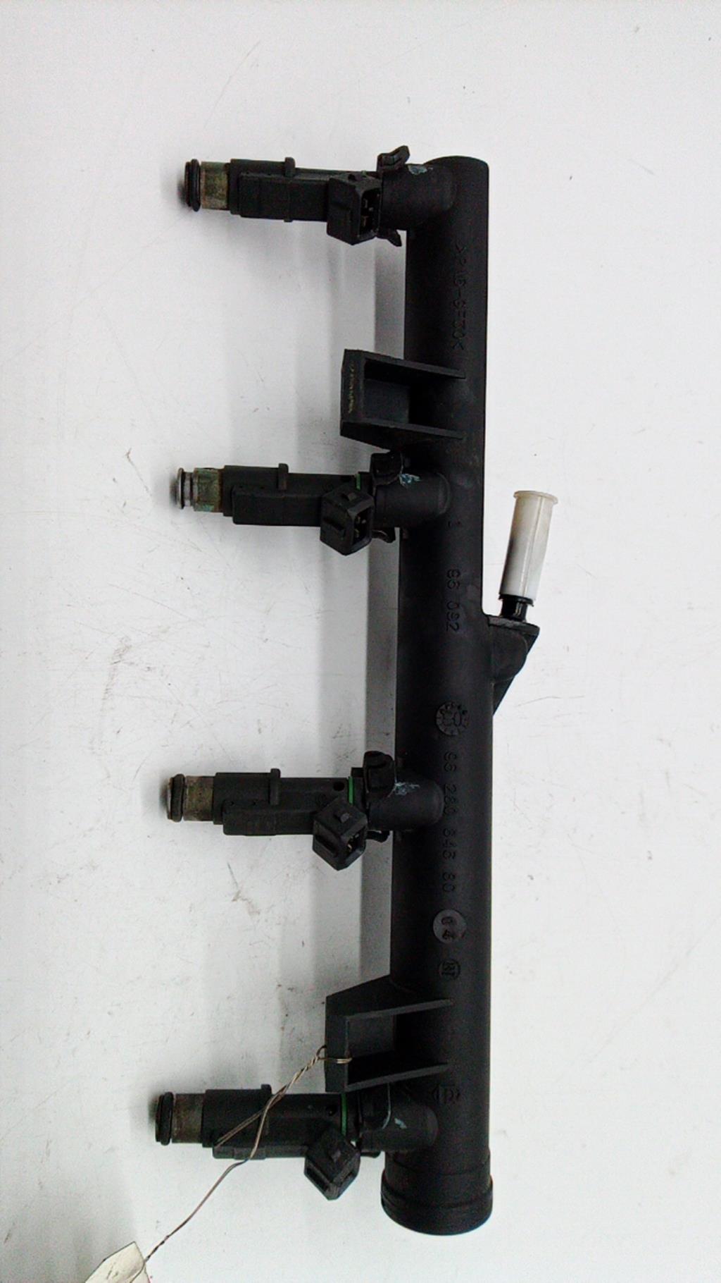 Rampe injection CITROEN XSARA PICASSO PHASE 1 Essence - 1