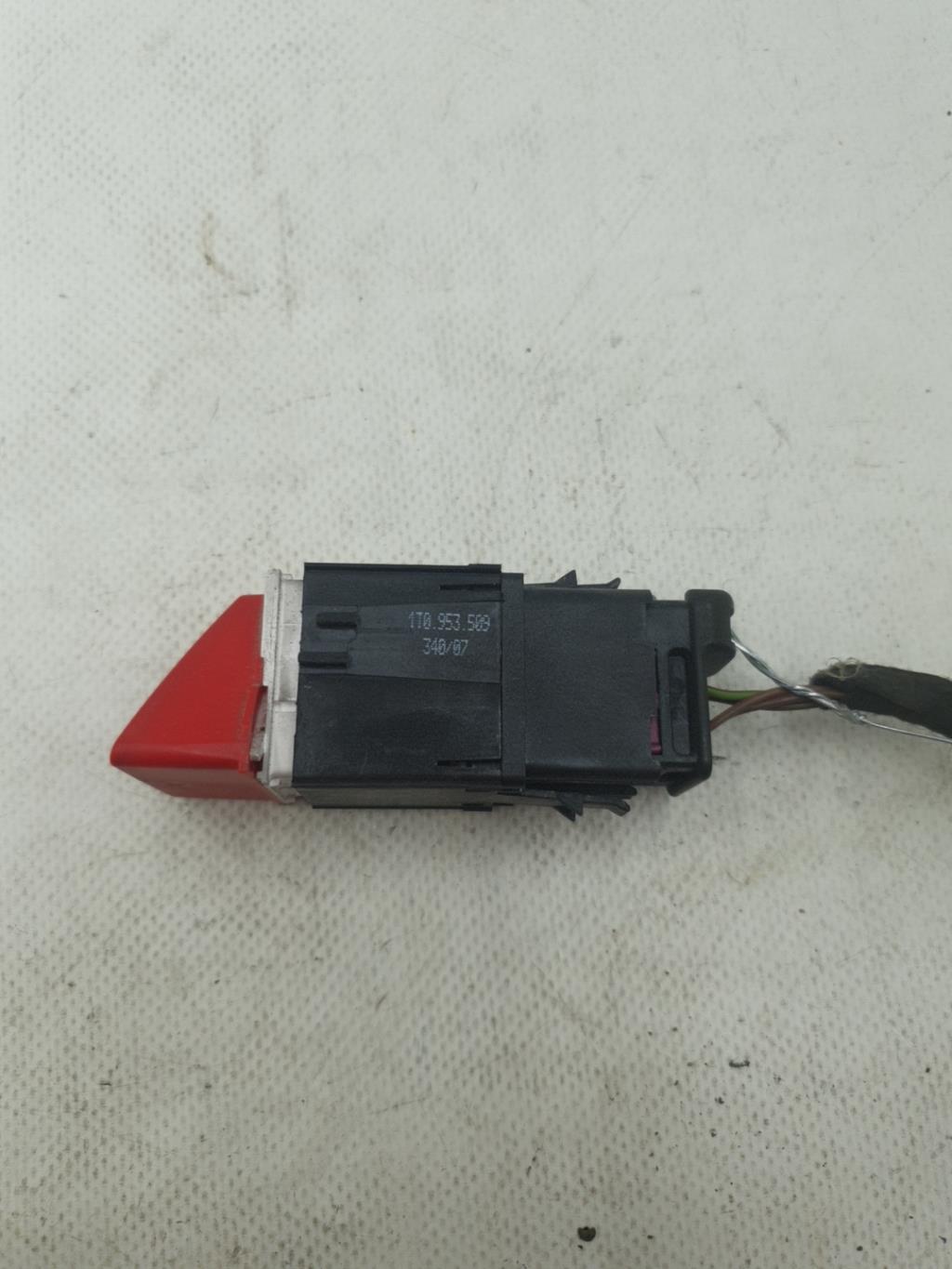 Bouton de warning VOLKSWAGEN CADDY 3 PHASE 1 Diesel - 1