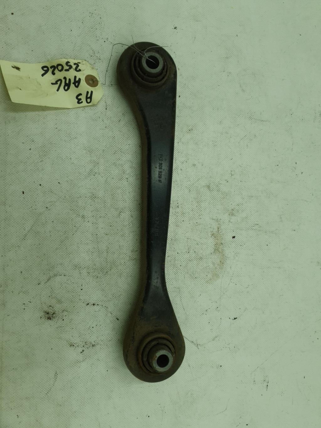 Braccio sospensione posteriore sinistra AUDI A3 2 PHASE 2 Diésel - 1