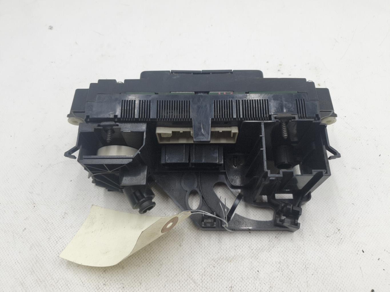 Commande chauffage VOLKSWAGEN CADDY 3 PHASE 1 Diesel - 1