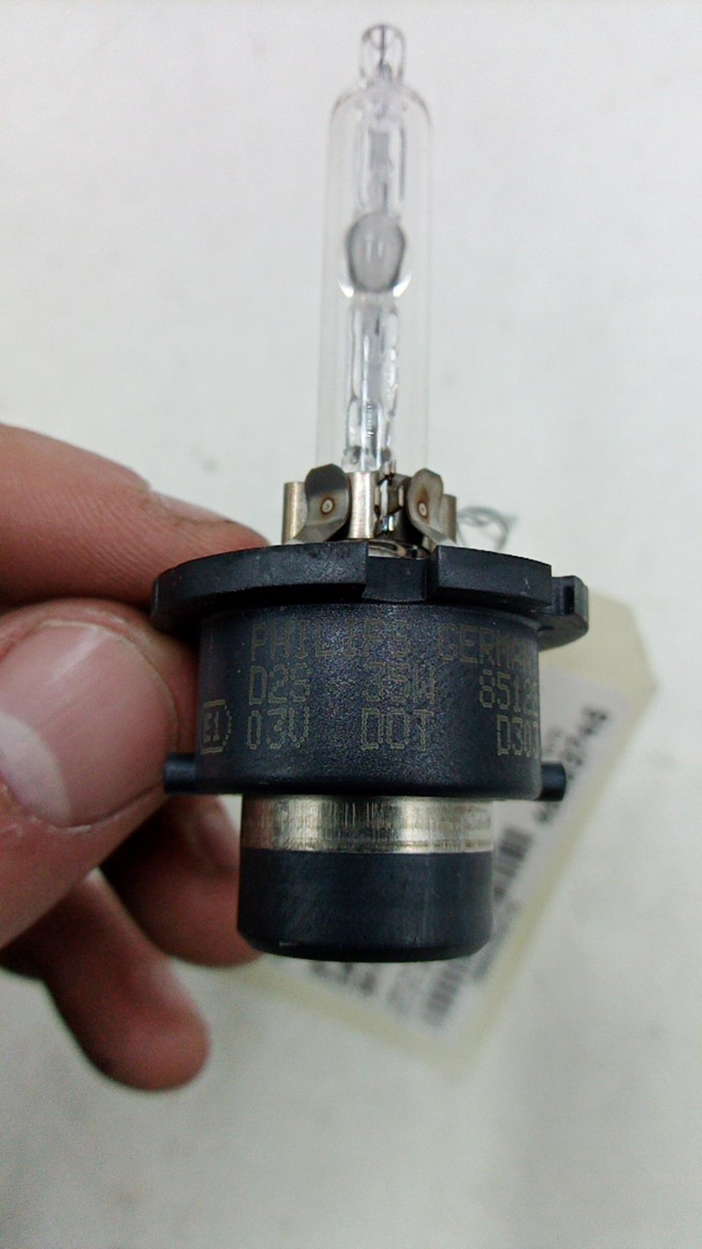 Ampoule xenon BMW SERIE 3 E46 CABRIO PHASE 2 Essence - 1