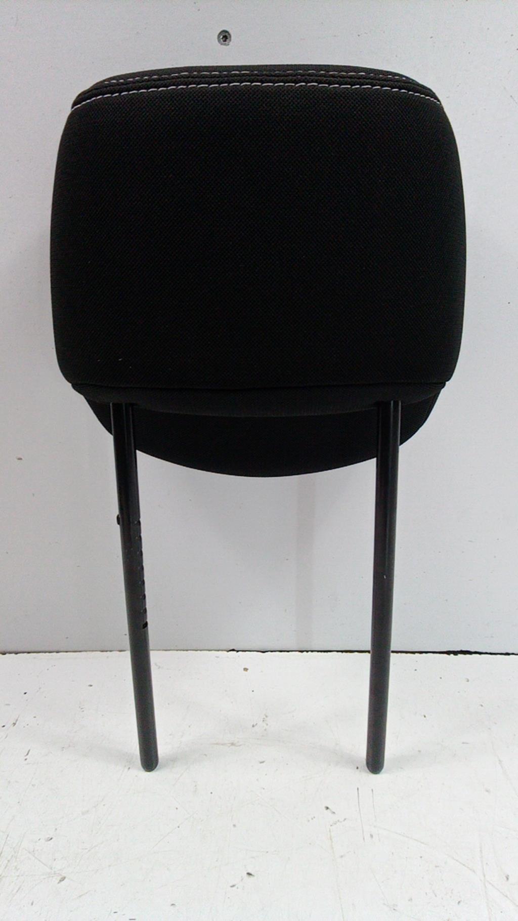 Appui tete avant RENAULT CLIO 4 PHASE 2 Diesel - 1
