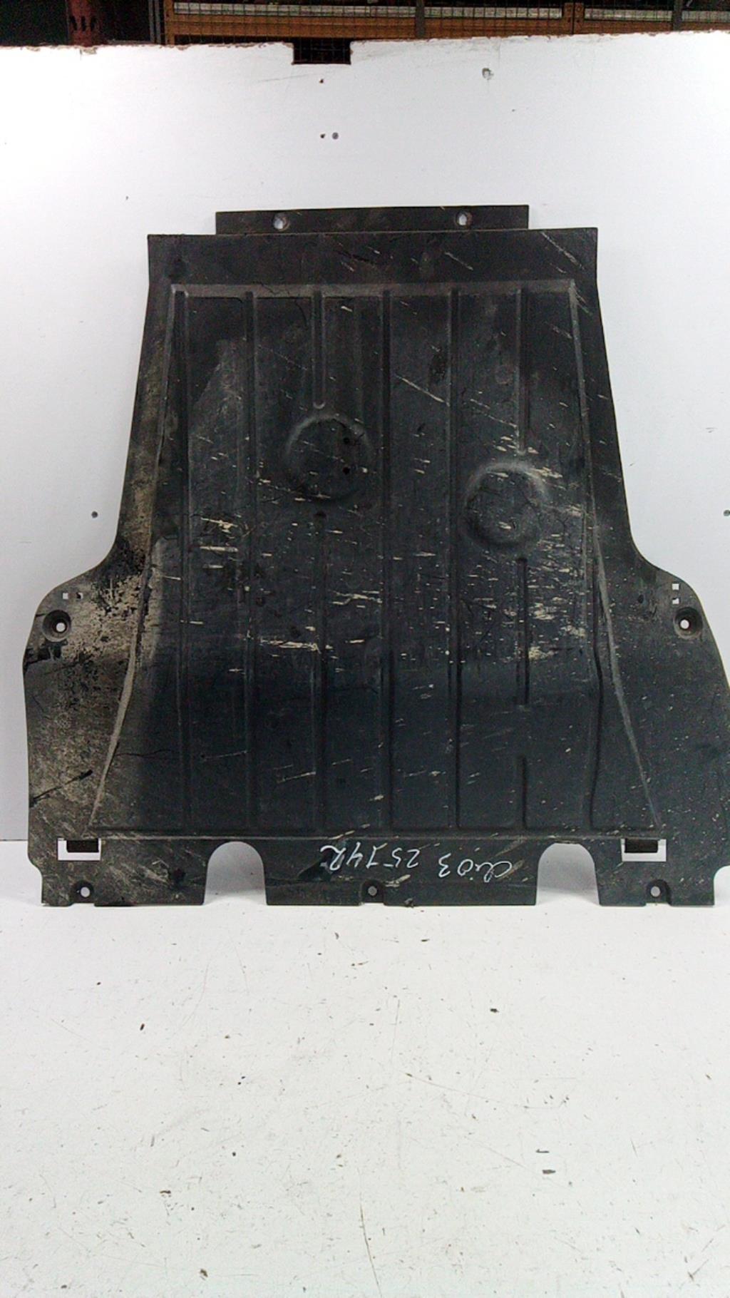 Cache sous moteur RENAULT CLIO 3 PHASE 1 Diesel - 1