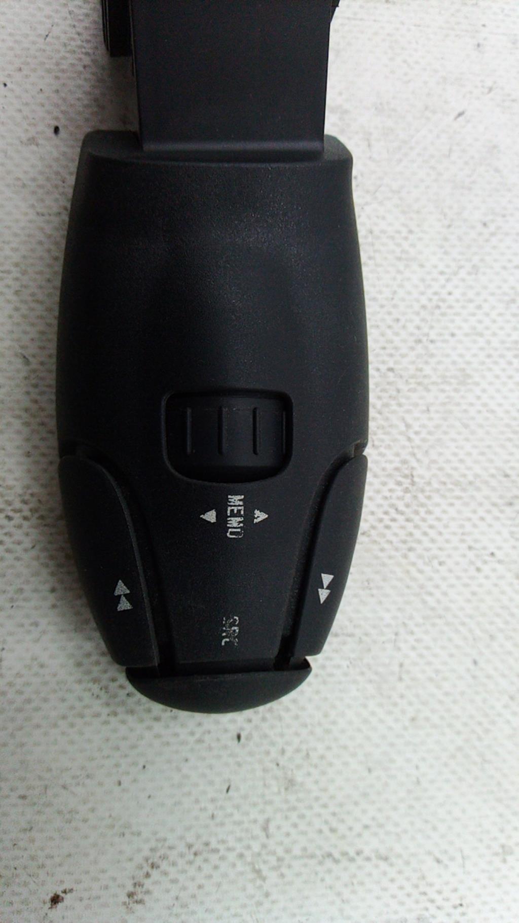 Commande autoradio PEUGEOT 5008 1 PHASE 1 Diesel - 1