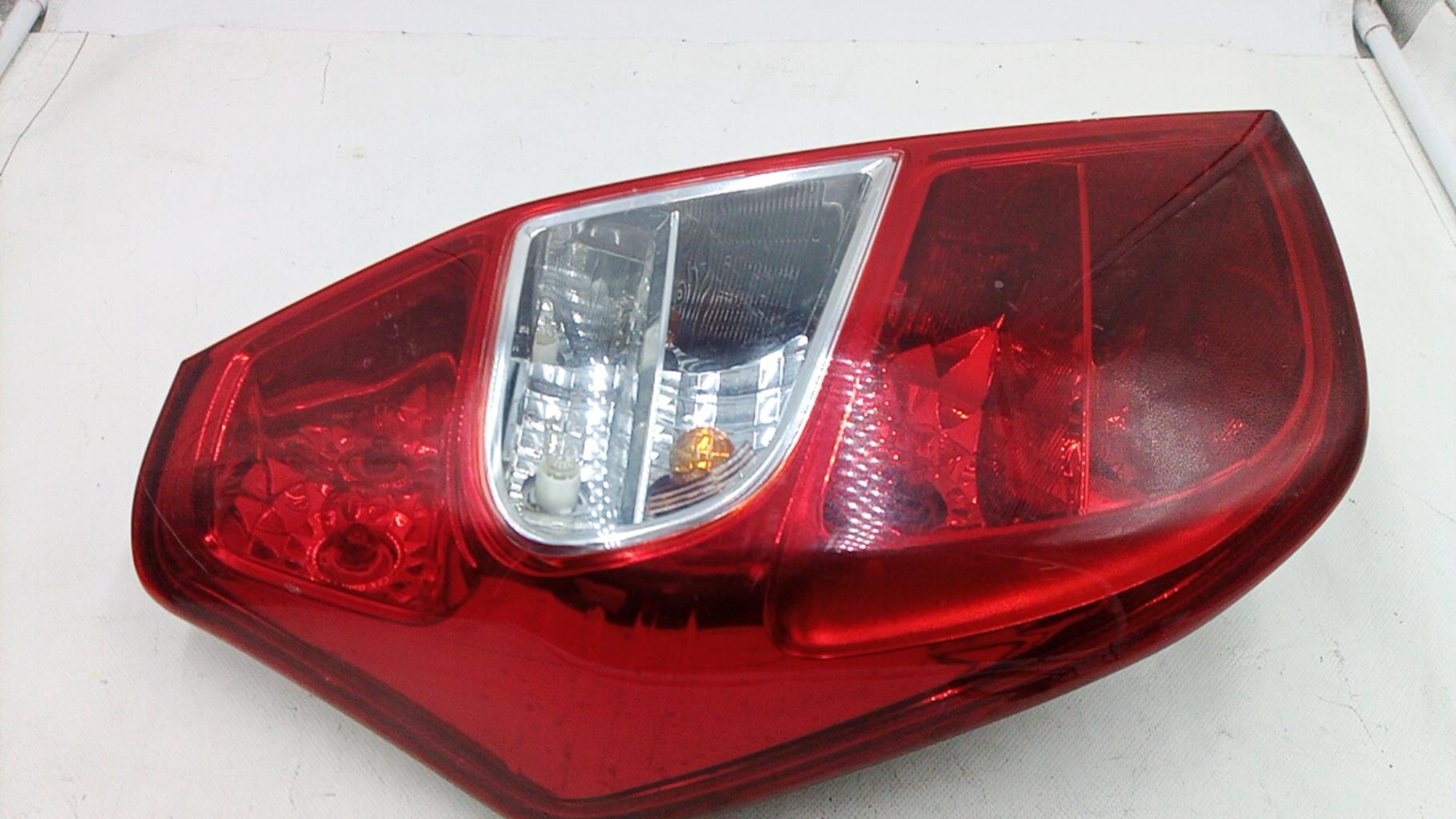 Fanale posteriore principale sinistro (luci) HYUNDAI I 10 1 PHASE 2 Gasolina - 1