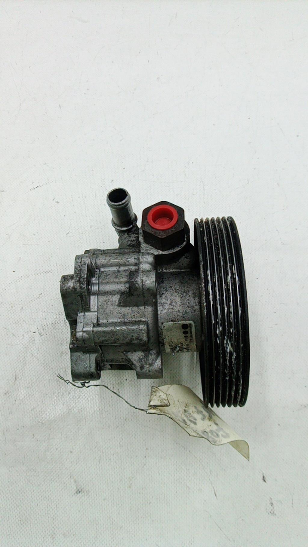 Pompe de direction PEUGEOT 807 Diesel - 1