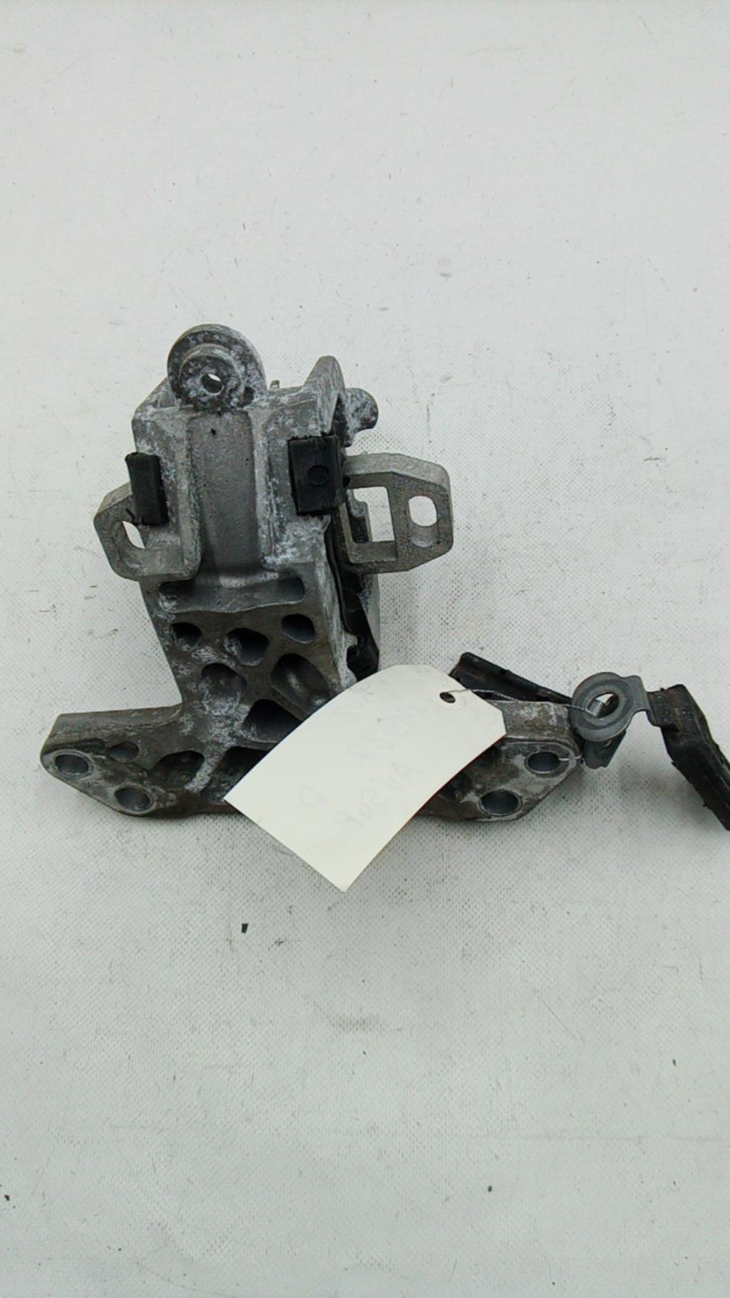 Supporto motore destro PEUGEOT 508 1 SW PHASE 1 BREAK Diésel - 1