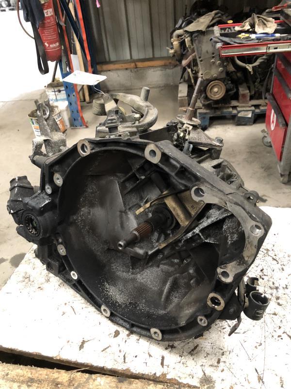 Boite de vitesses PEUGEOT 406 COUPE Diesel - 1