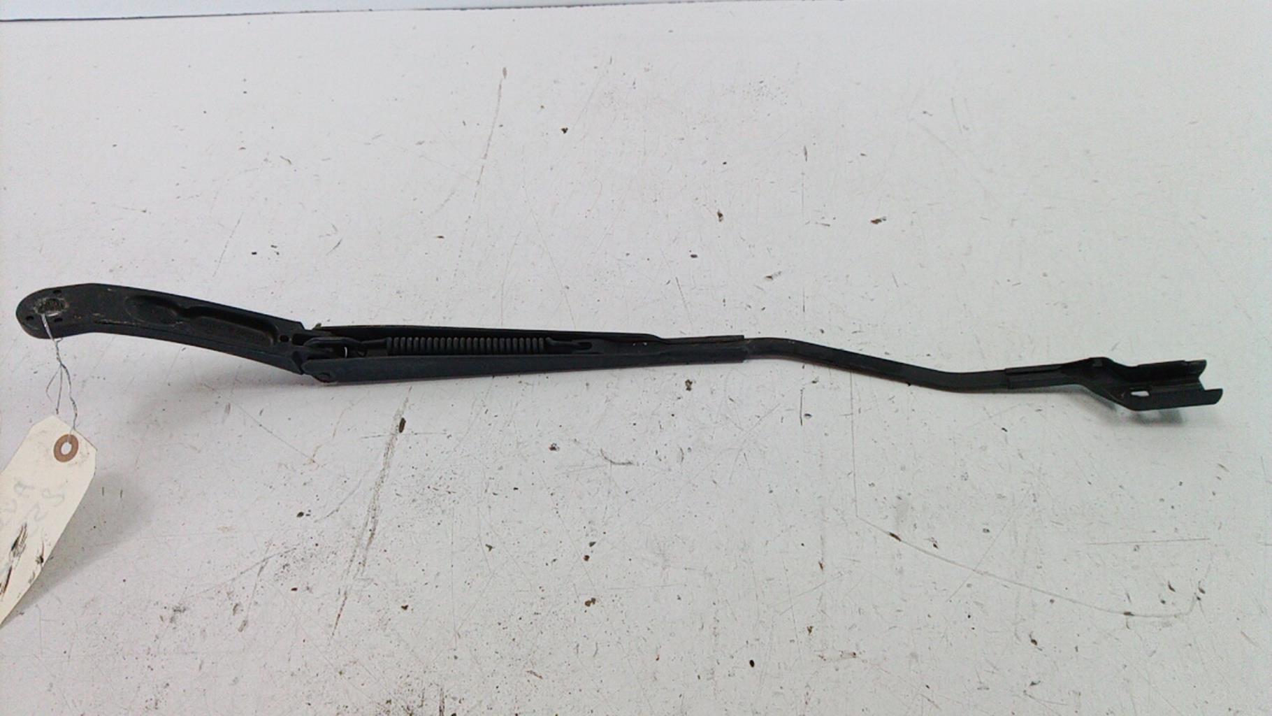 Braccio tergicristallo anteriore destro CITROEN C4 2 PHASE 1 Diésel - 1