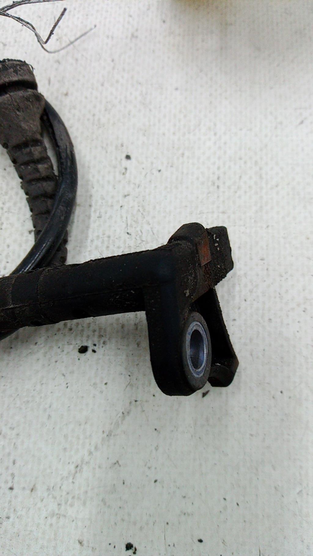 Sensore ABS anteriore destro CITROEN C4 2 PHASE 1 Diésel - 1