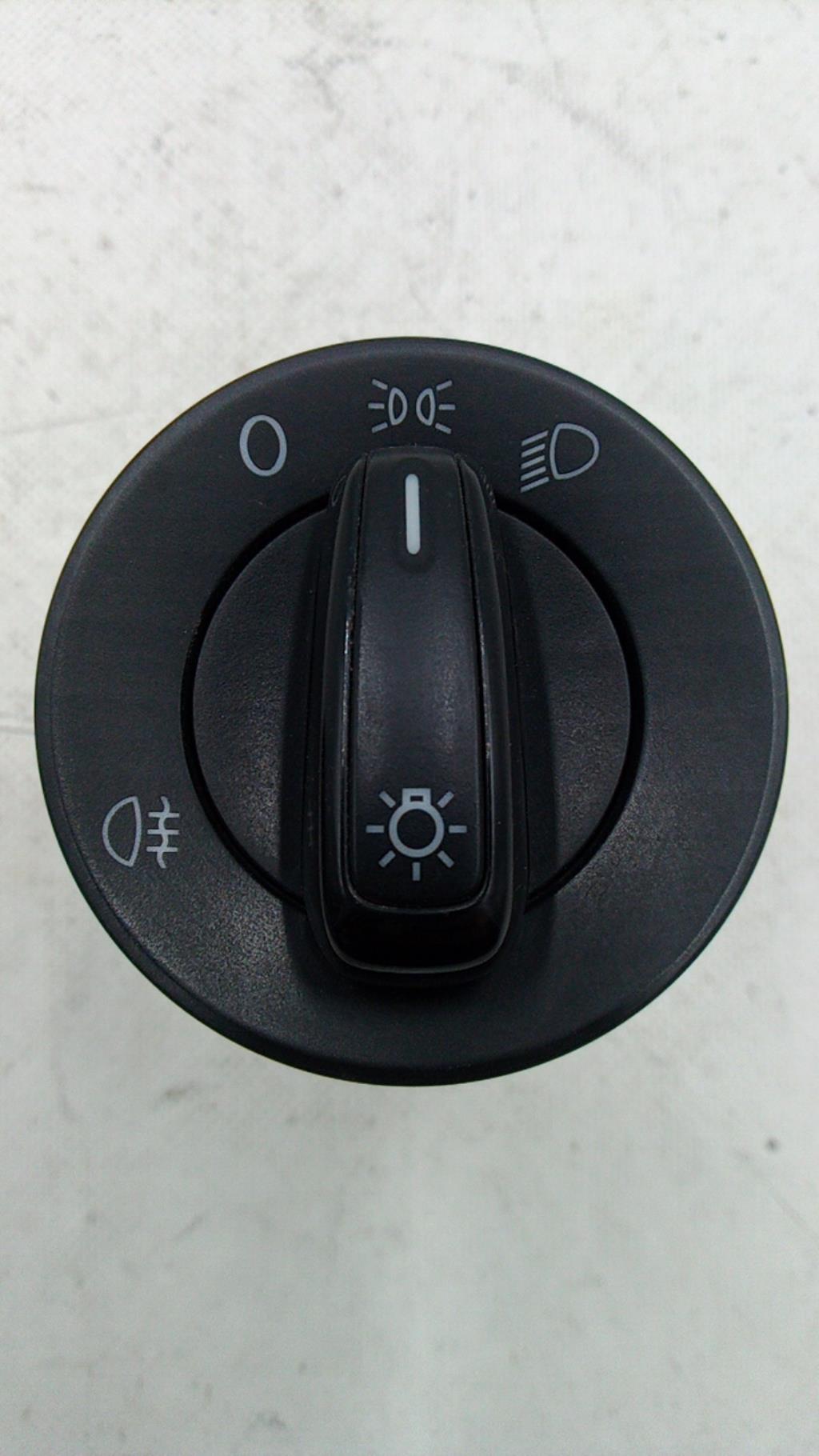 Commande de phare VOLKSWAGEN POLO 5 PHASE 1 Diesel - 1