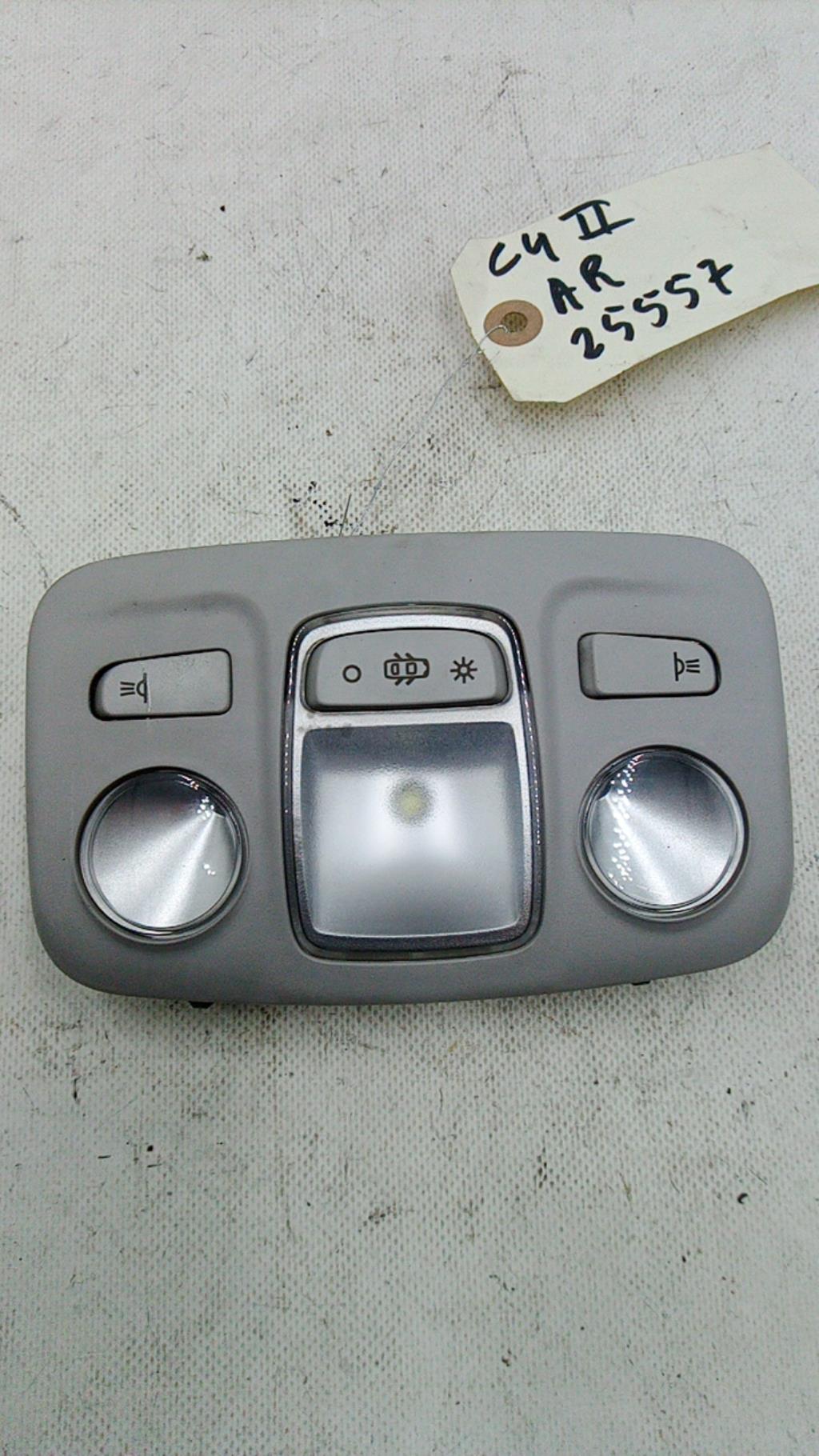 Eclairage de plafonnier CITROEN C4 2 PHASE 1 Diesel - 1