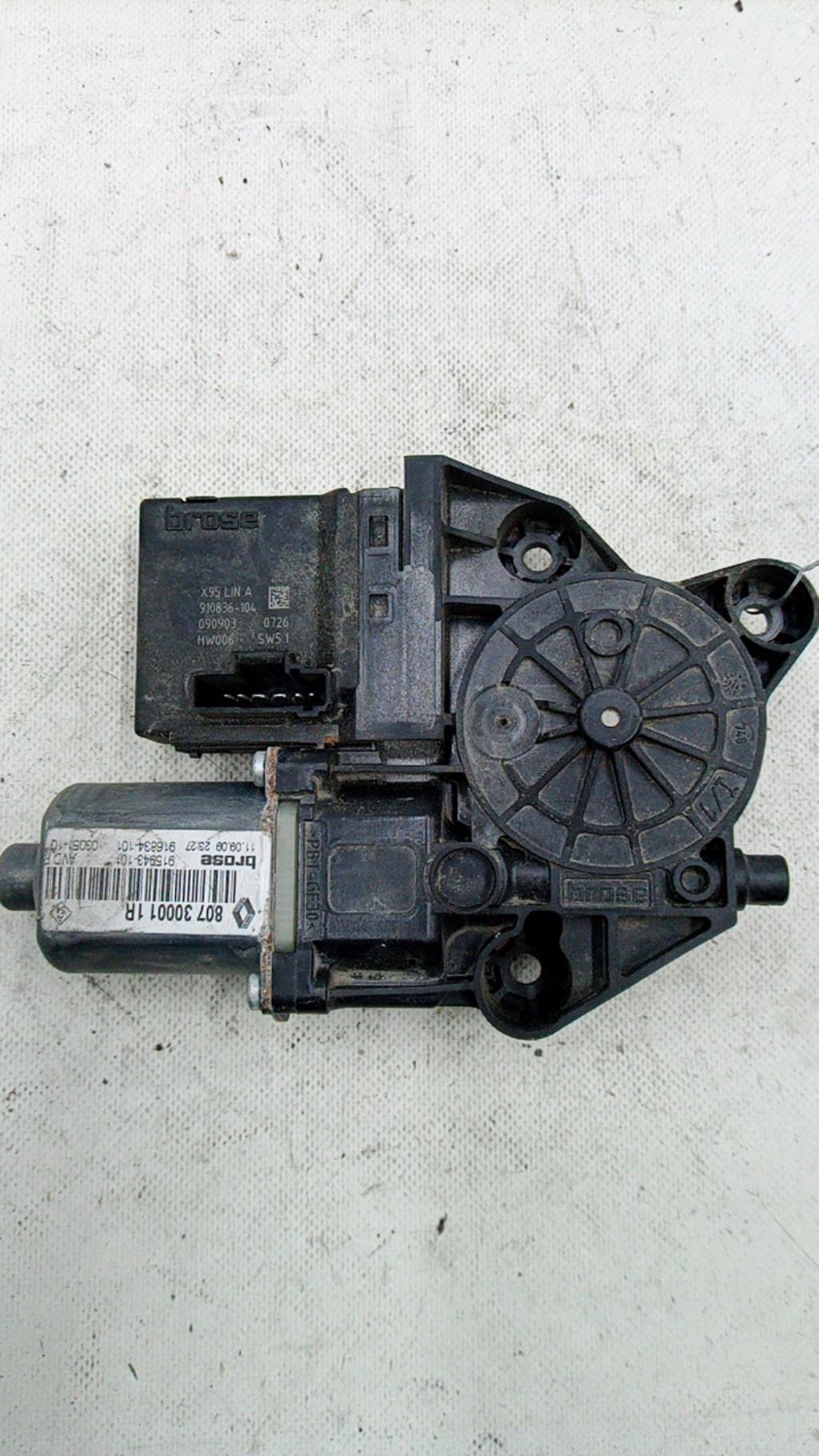 Motore alzacristalli anteriore destro RENAULT SCENIC 3 PHASE 1 Diésel - 1