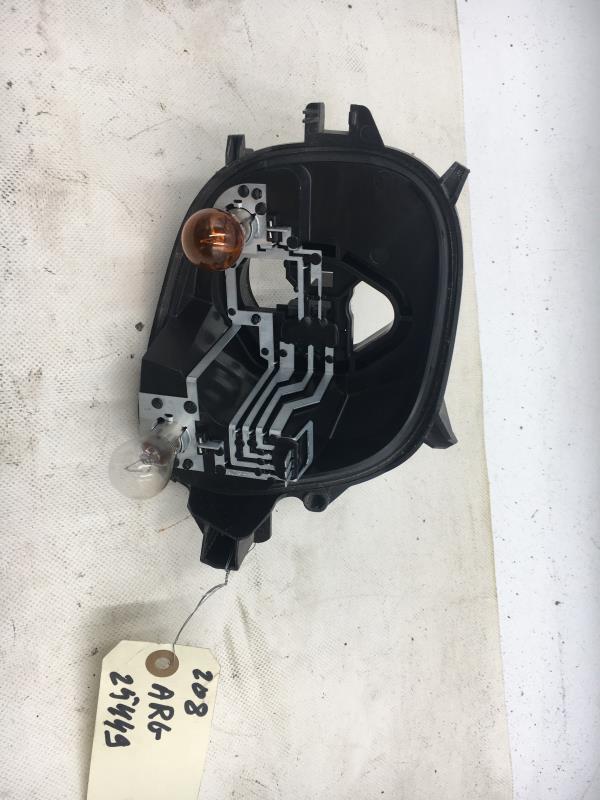 Base portalampade fanale posteriore sinistro PEUGEOT 208 1 PHASE 2 Gasolina - 1