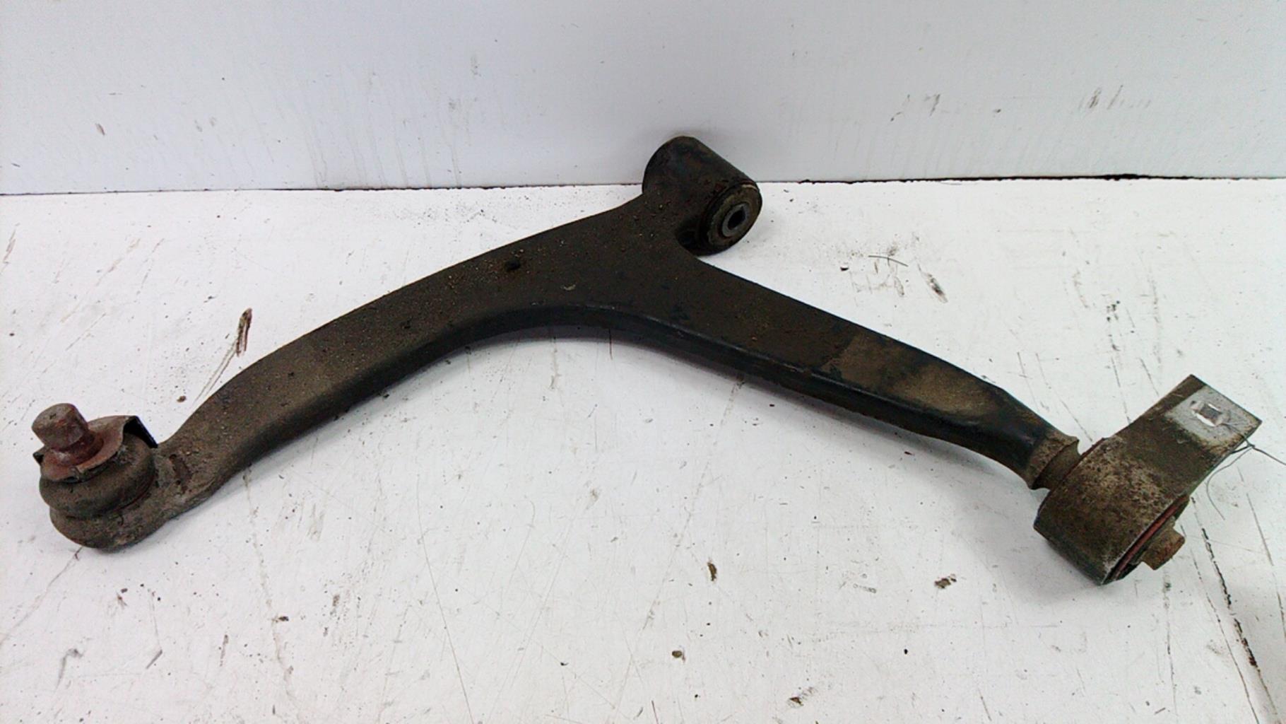 Triangolo inferiore anteriore sinistro PEUGEOT PARTNER 1 PHASE 2 Diésel - 1