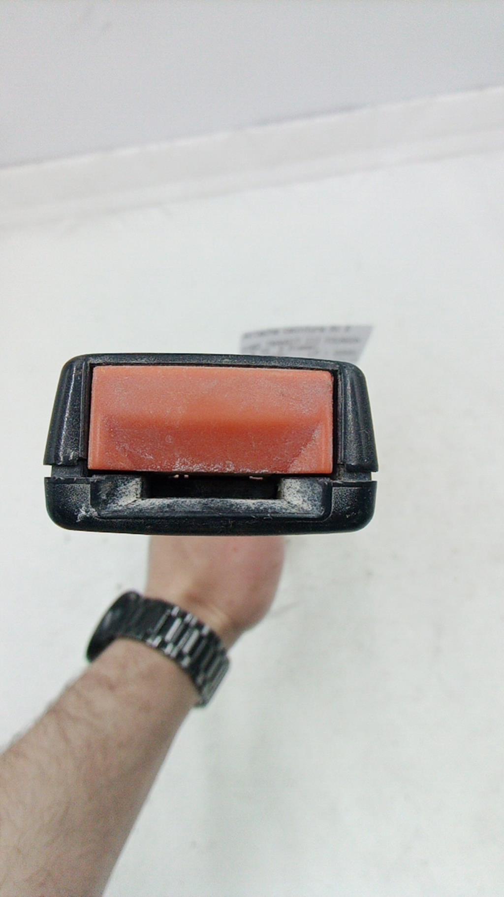 Aggancio cintura sicurezza anteriore sinistro FORD TRANSIT III FOURGON Diésel - 1
