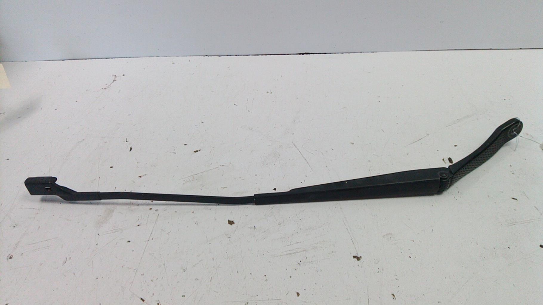 Braccio tergicristallo anteriore sinistro CITROEN C4 2 PHASE 1 Diésel - 1