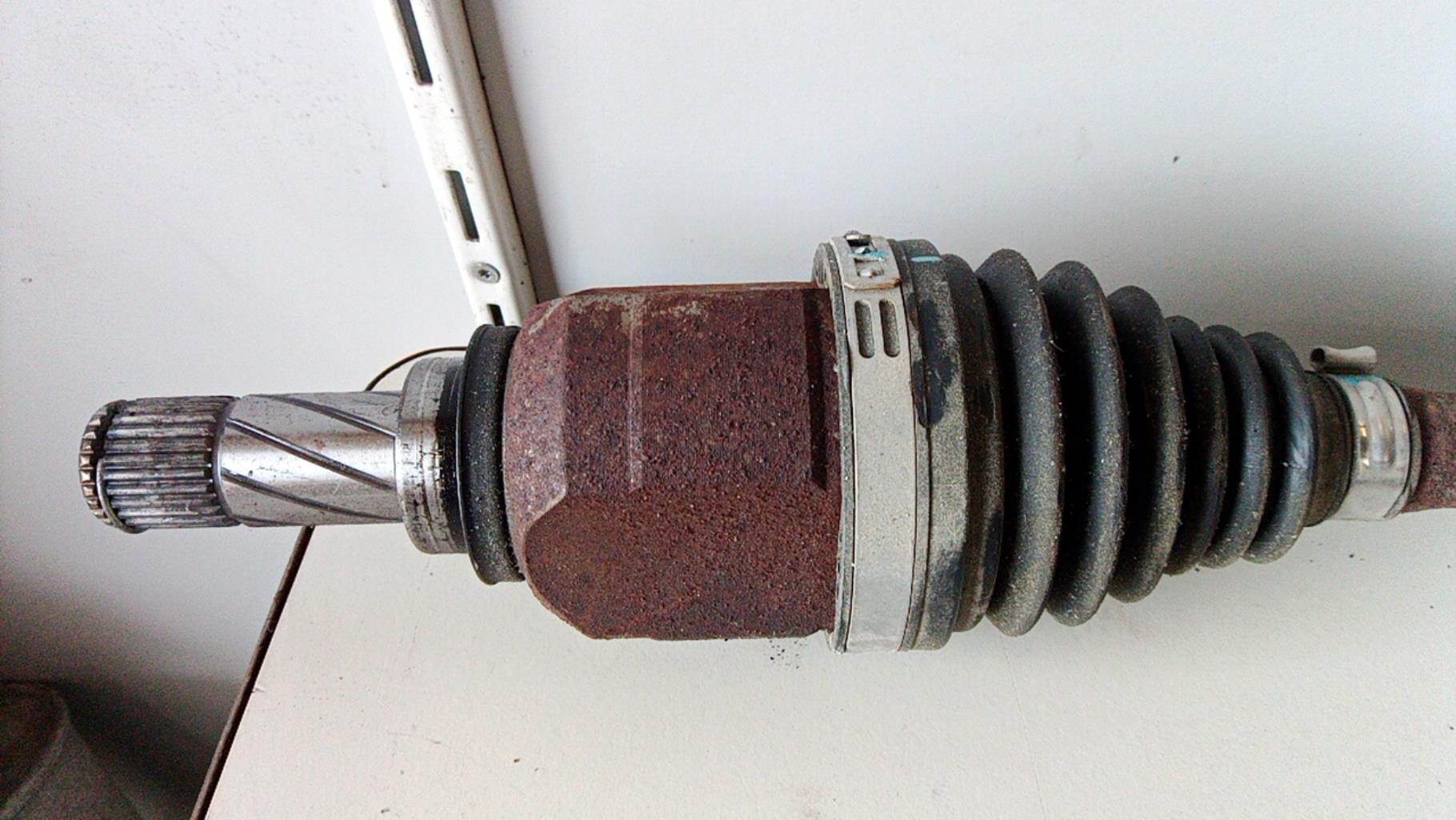 Giunto cardanico albero di trasmissione sinistro DACIA LOGAN MCV 2 PHASE 2 BREAK Gasolina - 1