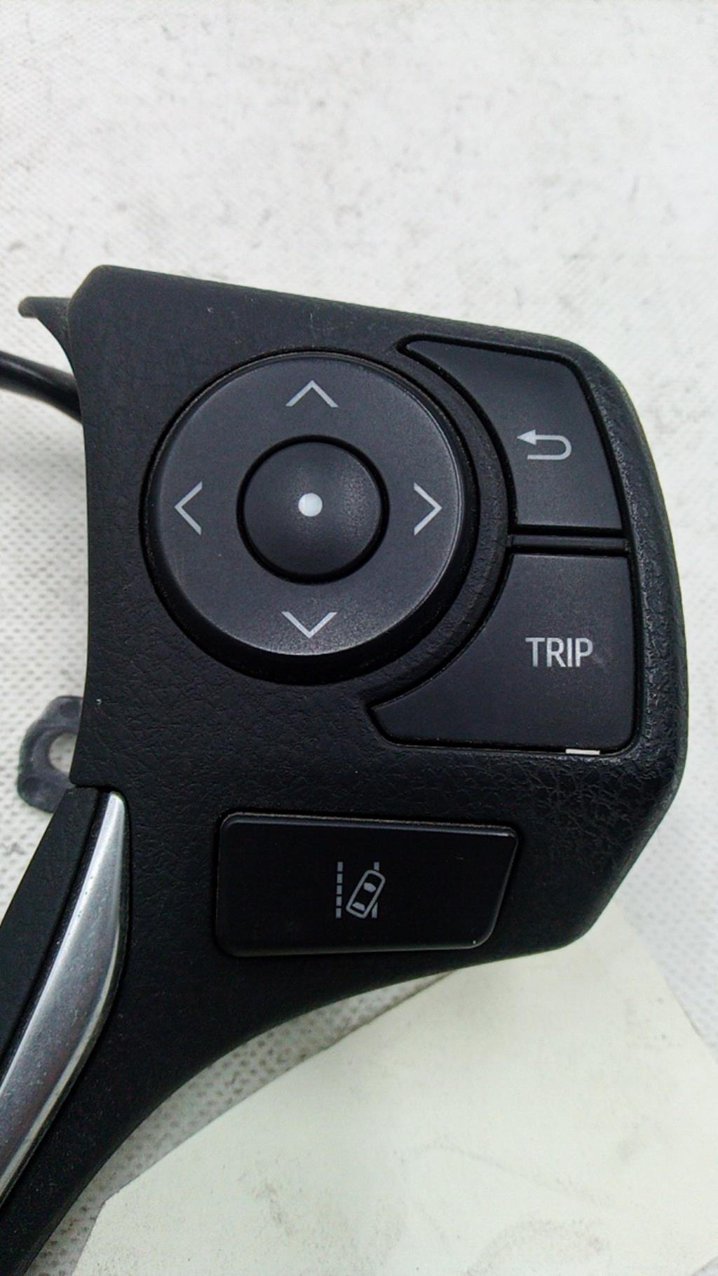 Commande autoradio TOYOTA AURIS 2 PHASE 2  - 1