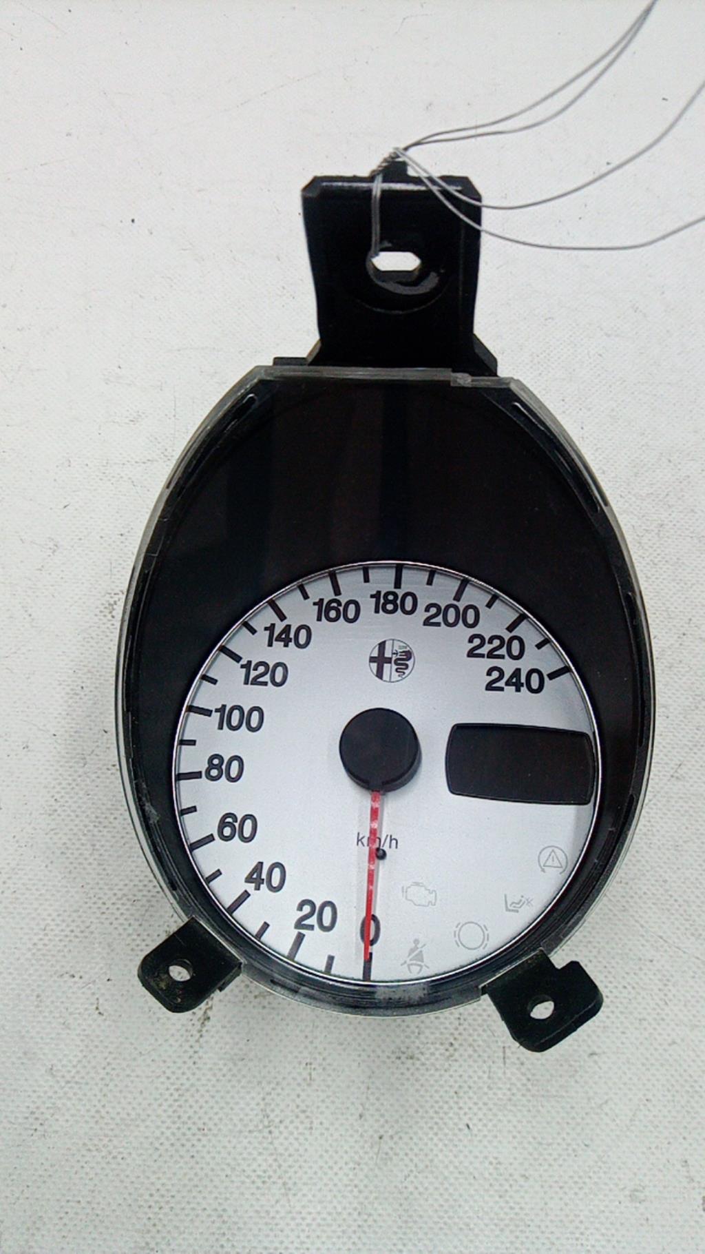 Compteur ALFA ROMEO 156 PHASE 3 BREAK Diesel - 1