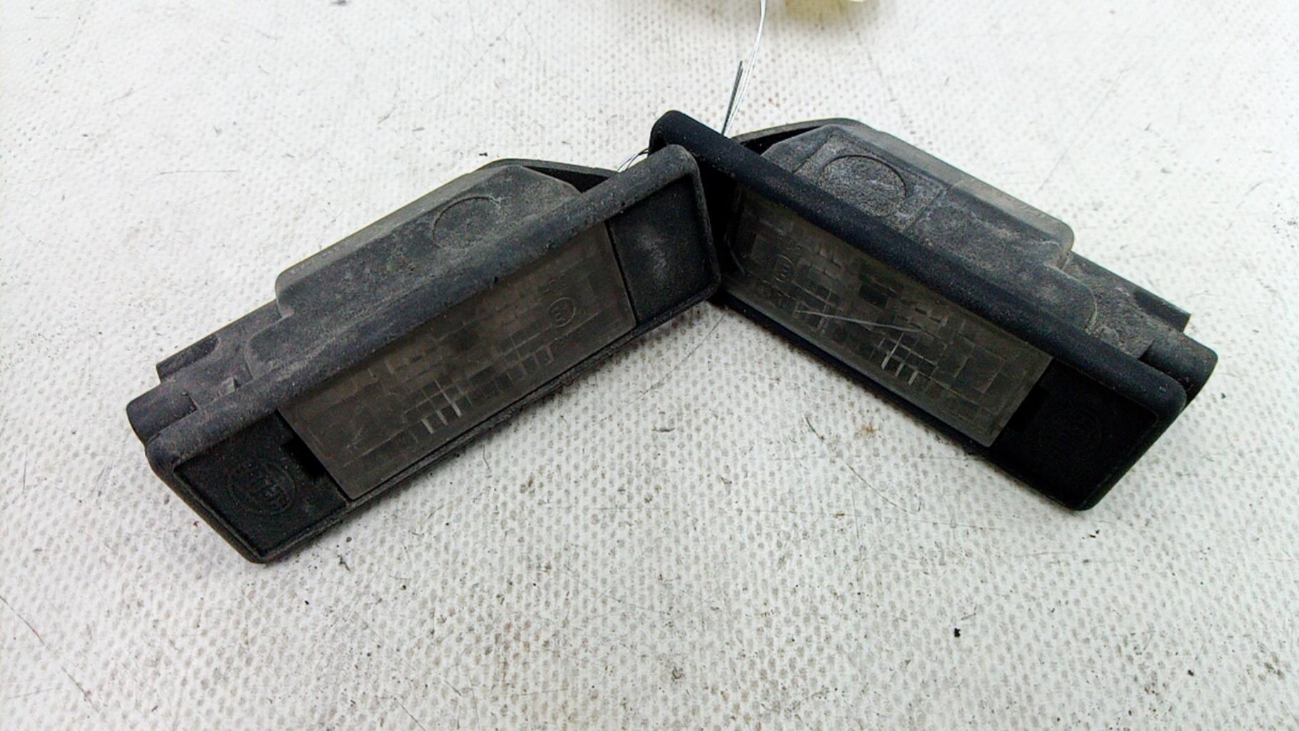 Eclairage de plaque CITROEN C4 1 PHASE 1 Diesel - 1