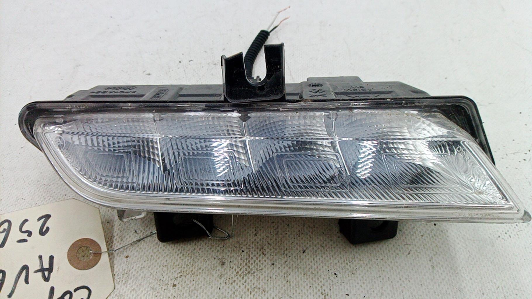 Luce di marcia diurna anteriore sinistra RENAULT CAPTUR 1 PHASE 1 Gasolina - 1