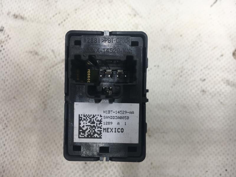 Interruttore lavacristalli posteriore destro FORD PUMA 2 Gasolina/Híbrido - 1
