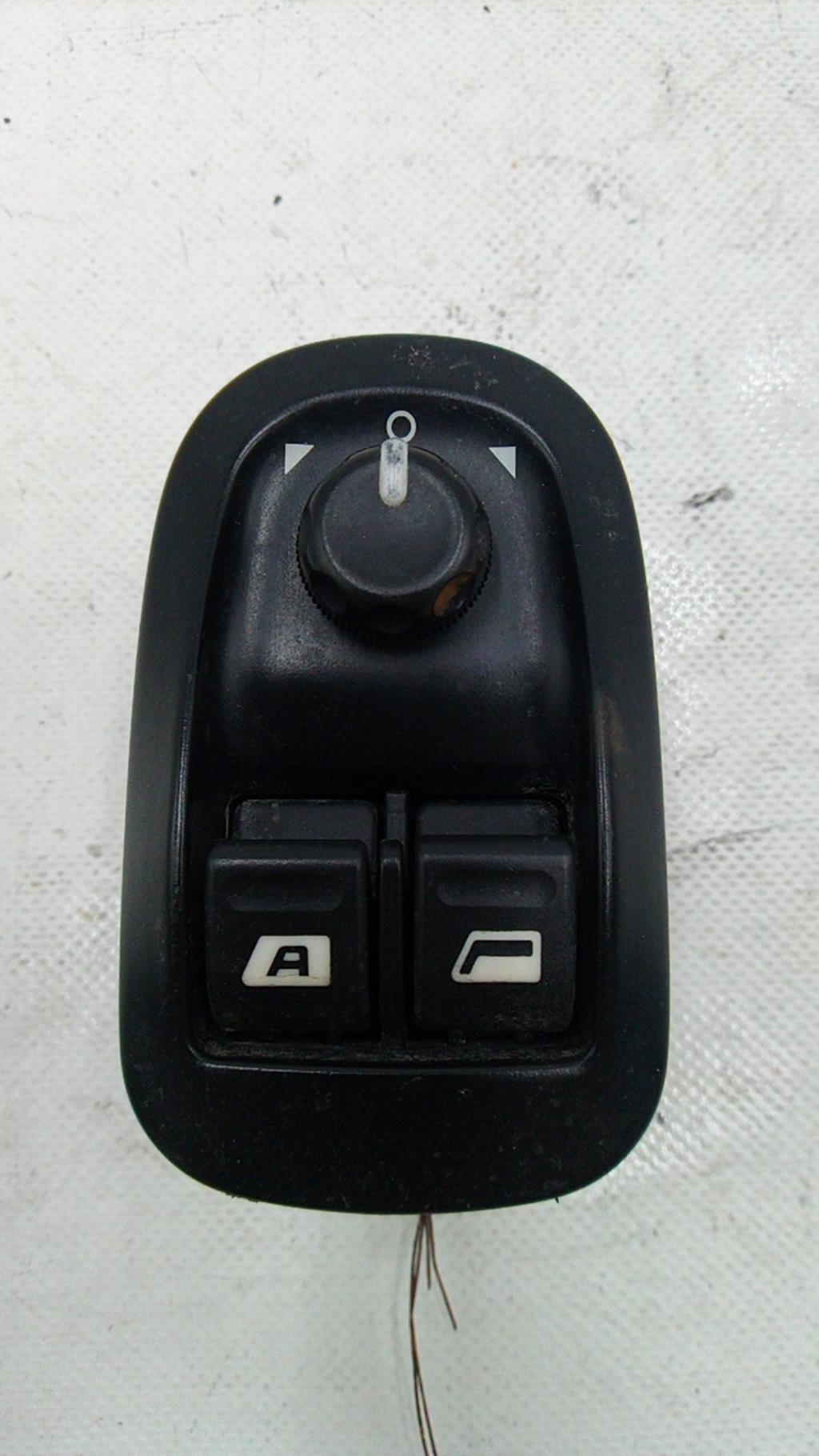 Interruttore lavacristalli anteriore sinistro PEUGEOT 206  - 1
