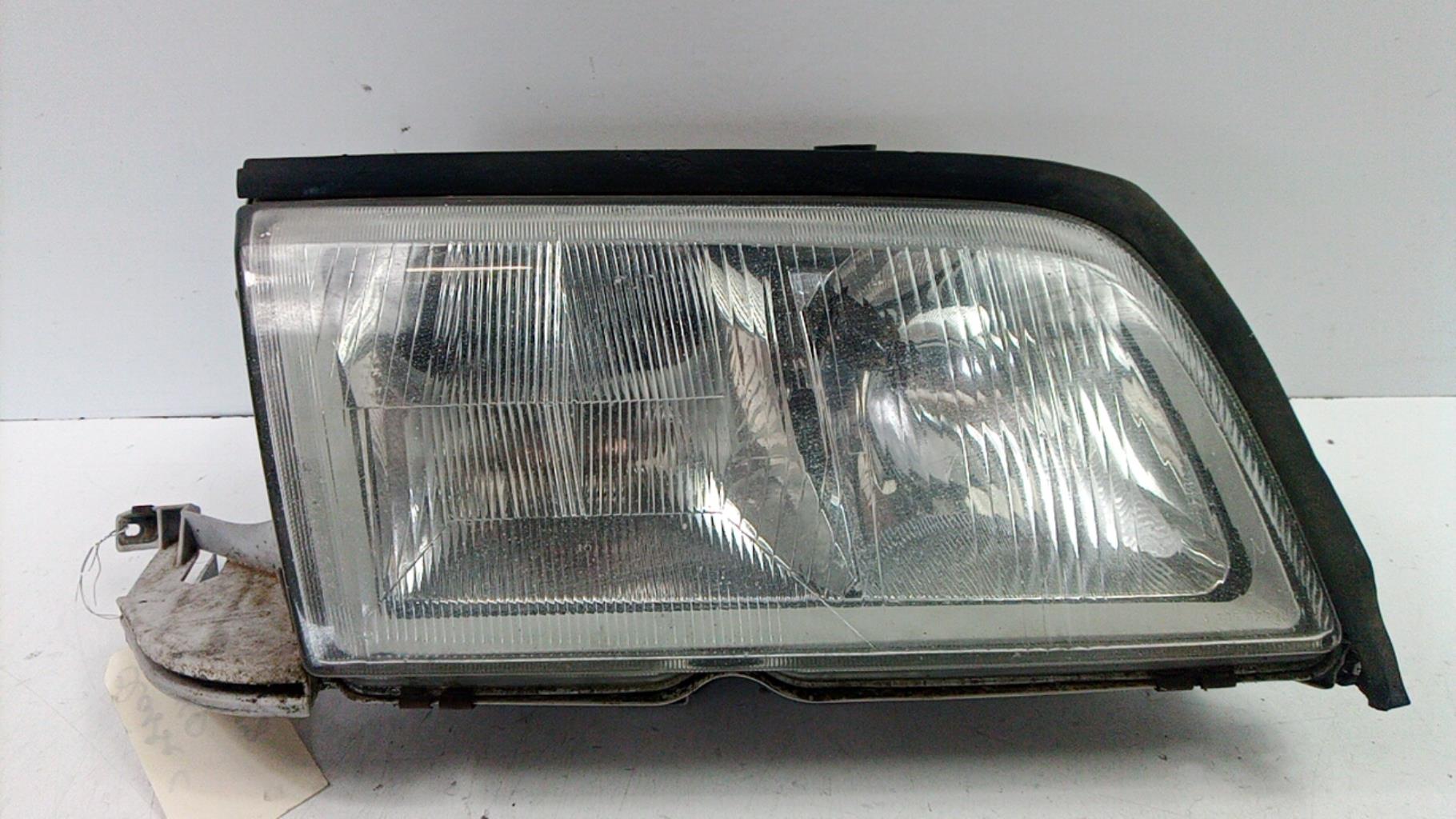 Gruppo ottico anteriore principale destro (luci)(faro) MERCEDES CLASSE C 202 PHASE 2  - 1
