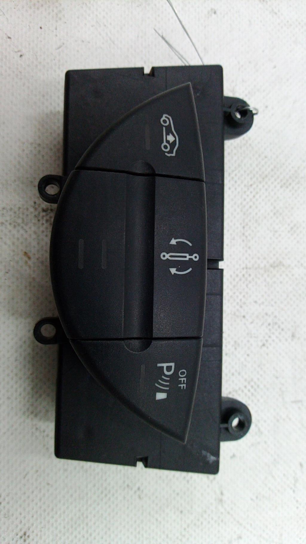 Bouton/Interrupteur MERCEDES CLASSE E 211 PHASE 1 Diesel - 1