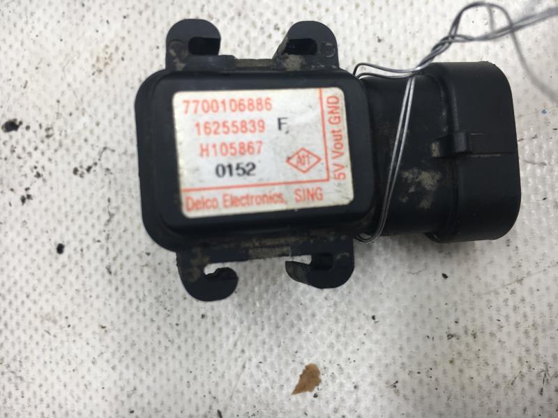 Capteur de pression de rampe injection RENAULT ESPACE 3 Diesel - 1