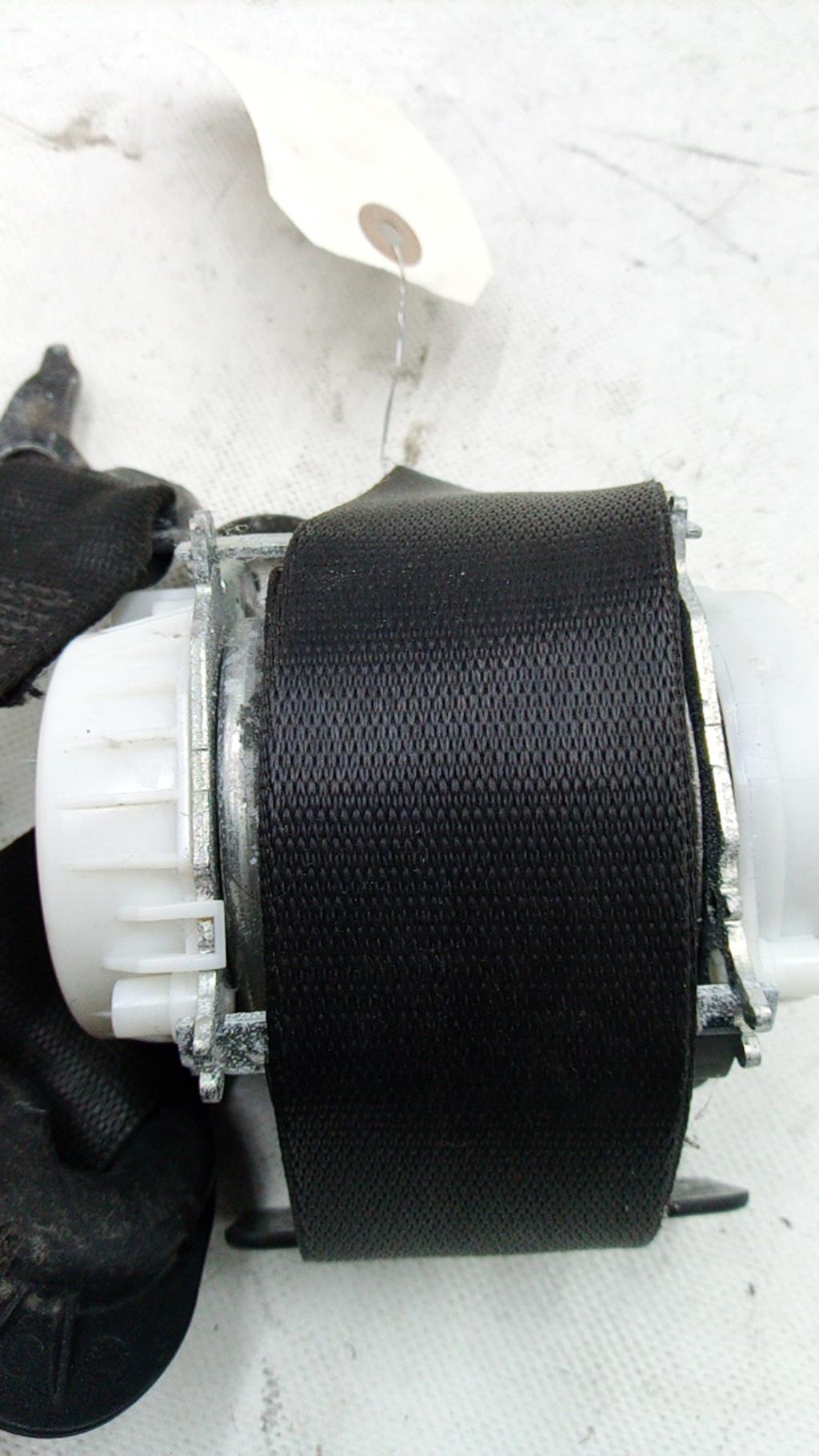 Cintura di sicurezza anteriore sinistra BMW SERIE 1 E87 PHASE 2 Diésel - 1