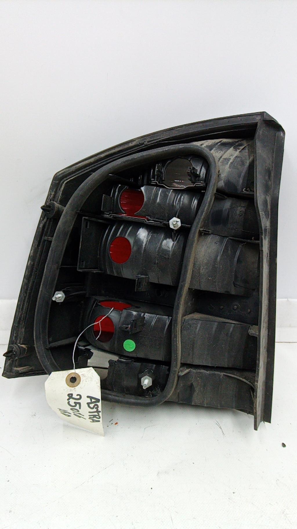 Fanale posteriore principale destro (luci) OPEL VECTRA C PHASE 1 Diésel - 1