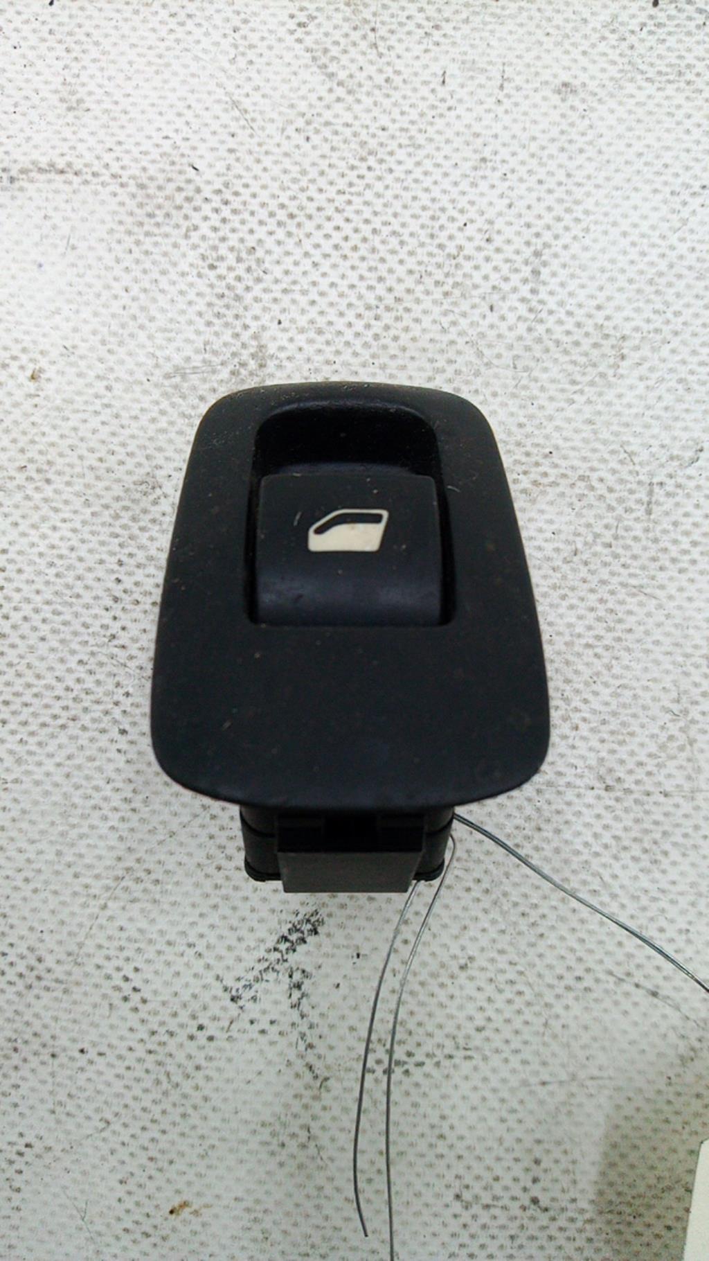 Interruttore lavacristalli posteriore destro CITROEN C4 PICASSO 1 Diésel - 1