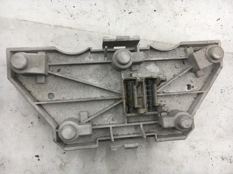 Base portalampade fanale posteriore destro PEUGEOT 605 PHASE 1 Diésel - 1
