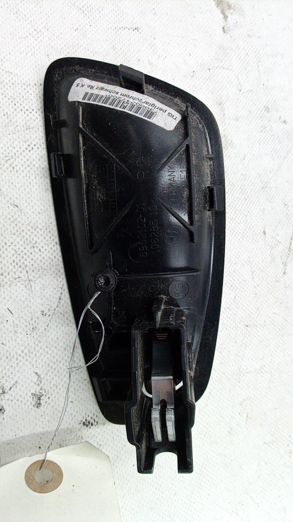 Maniglia interna posteriore destra BMW SERIE 1 E87 PHASE 2 Diésel - 1