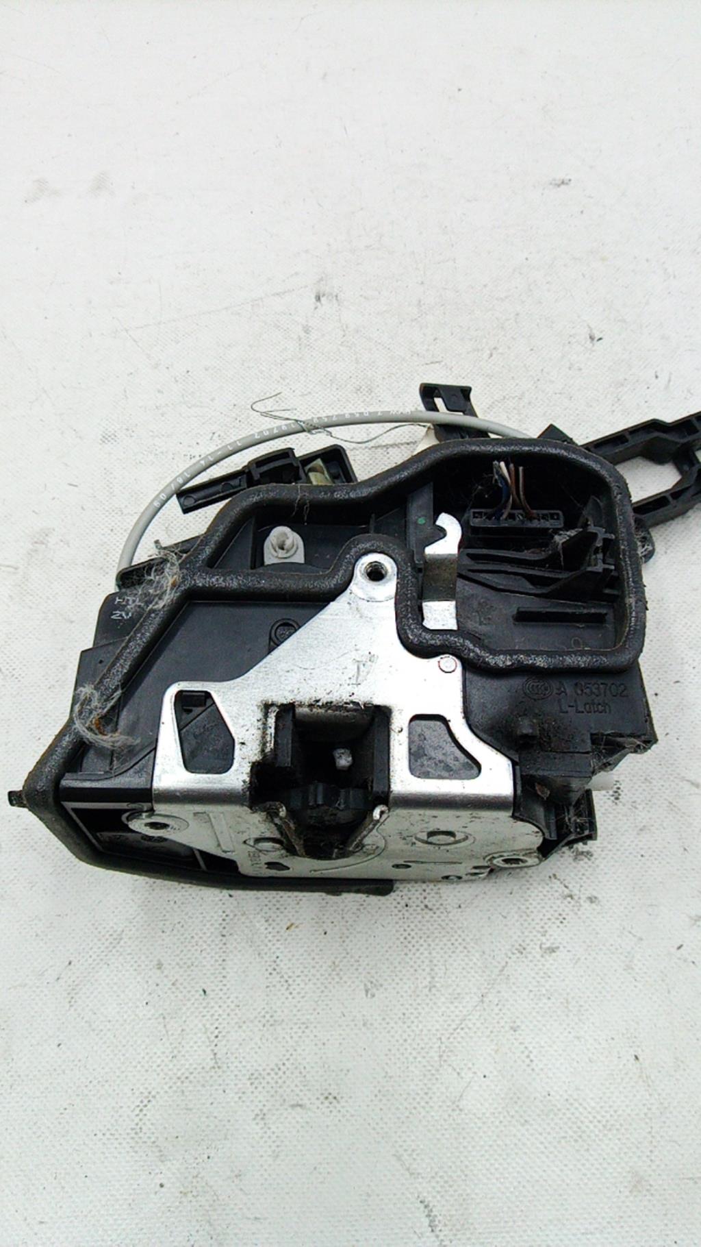 Serratura posteriore sinistra BMW SERIE 1 E87 PHASE 2 Diésel - 1