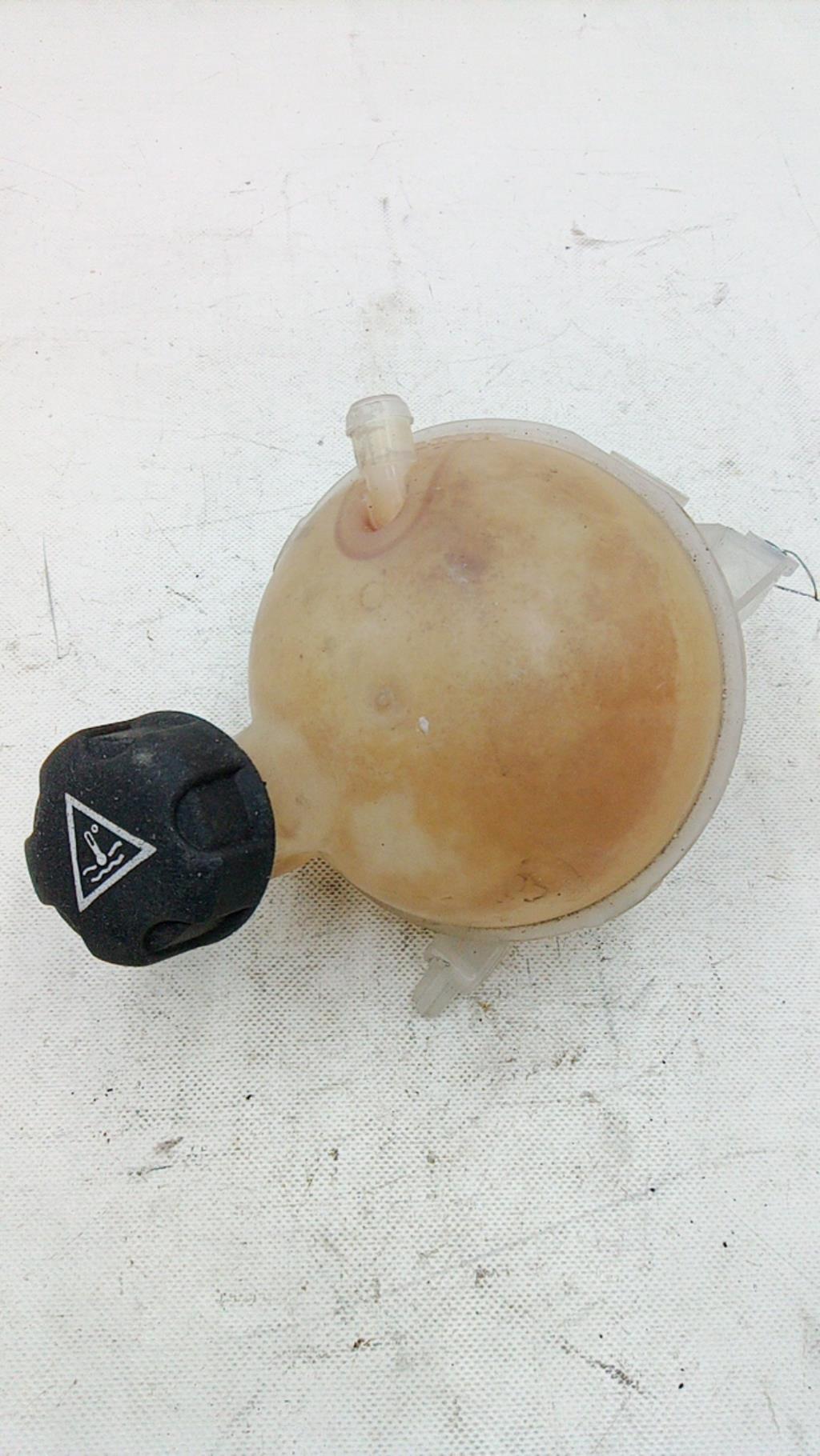 Vase d'expansion CITROEN C4 2 PHASE 1 Diesel - 1