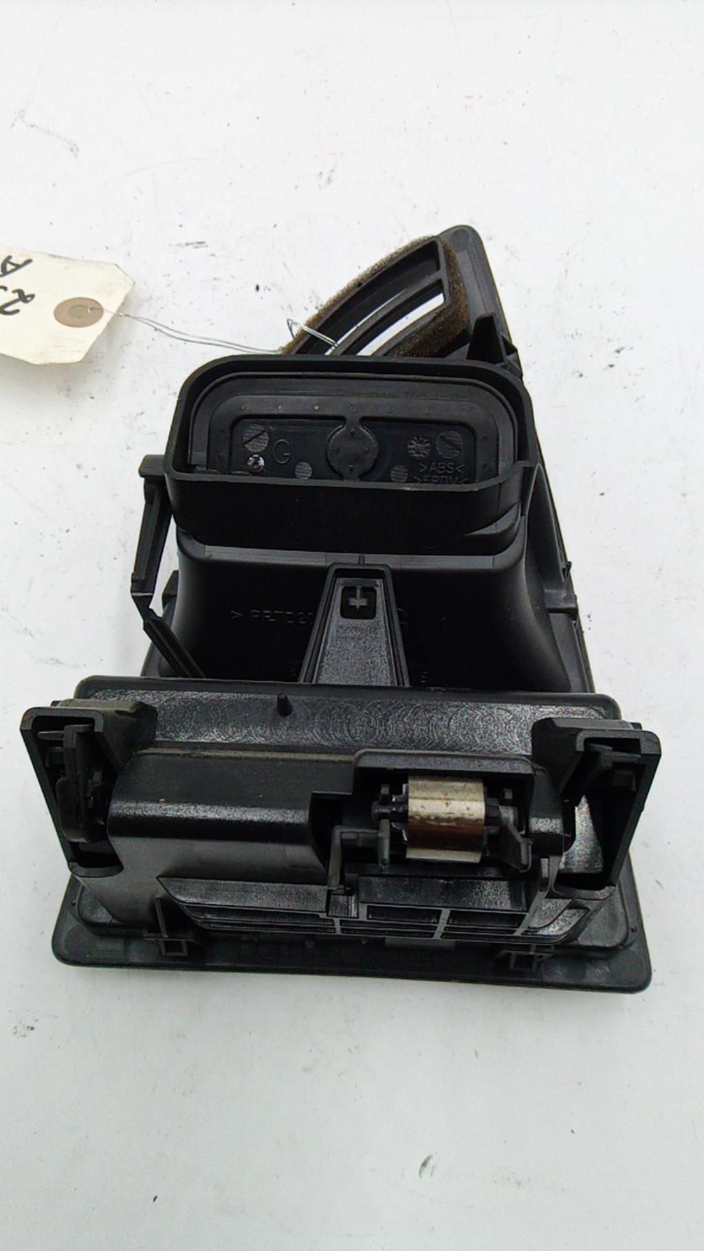 Bocchetta aerazione cruscotto anteriore sinistra CITROEN C4 1 PHASE 2 Diésel - 1