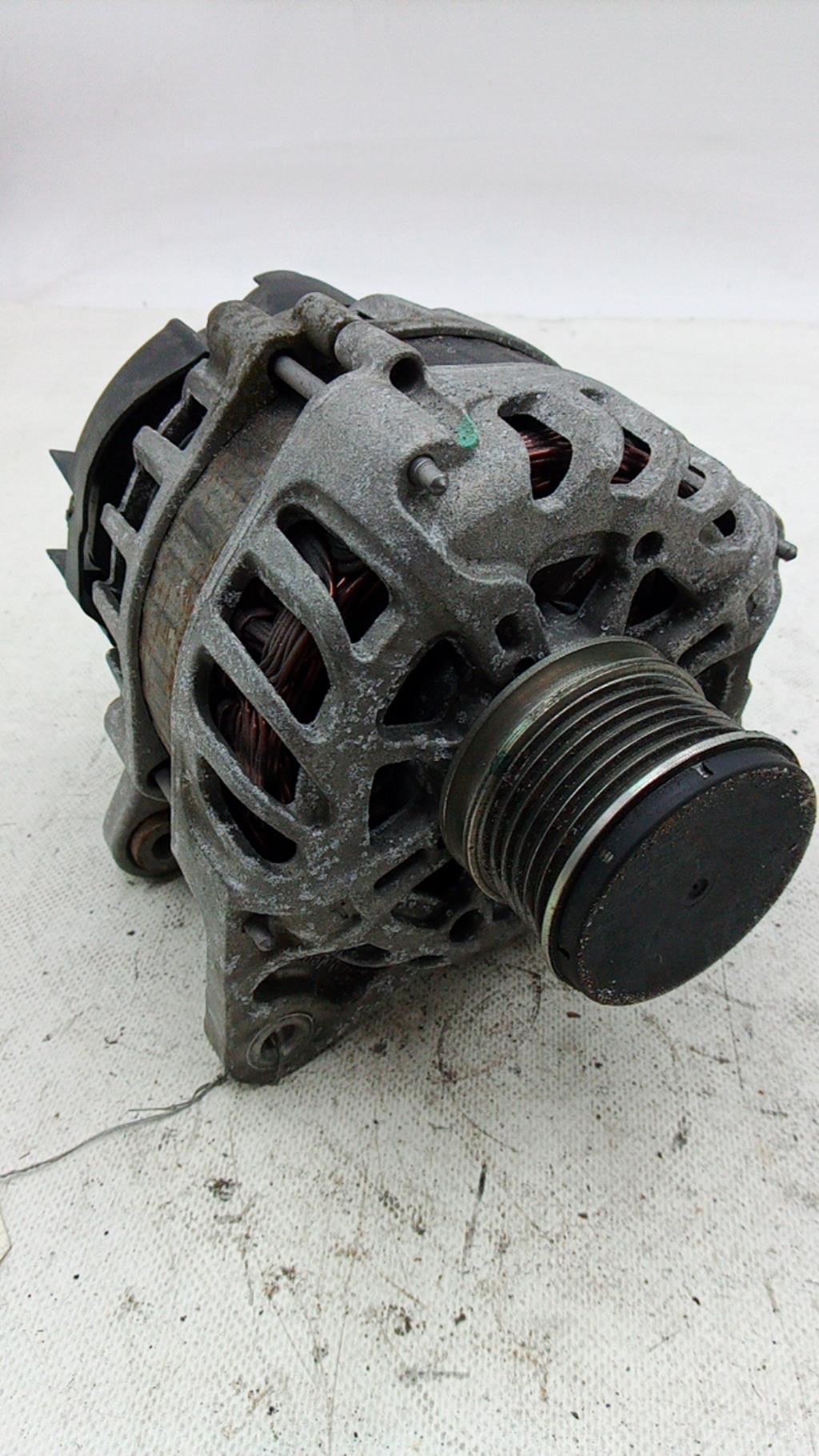 Alternatore RENAULT CLIO 4 PHASE 2 Diésel - 1