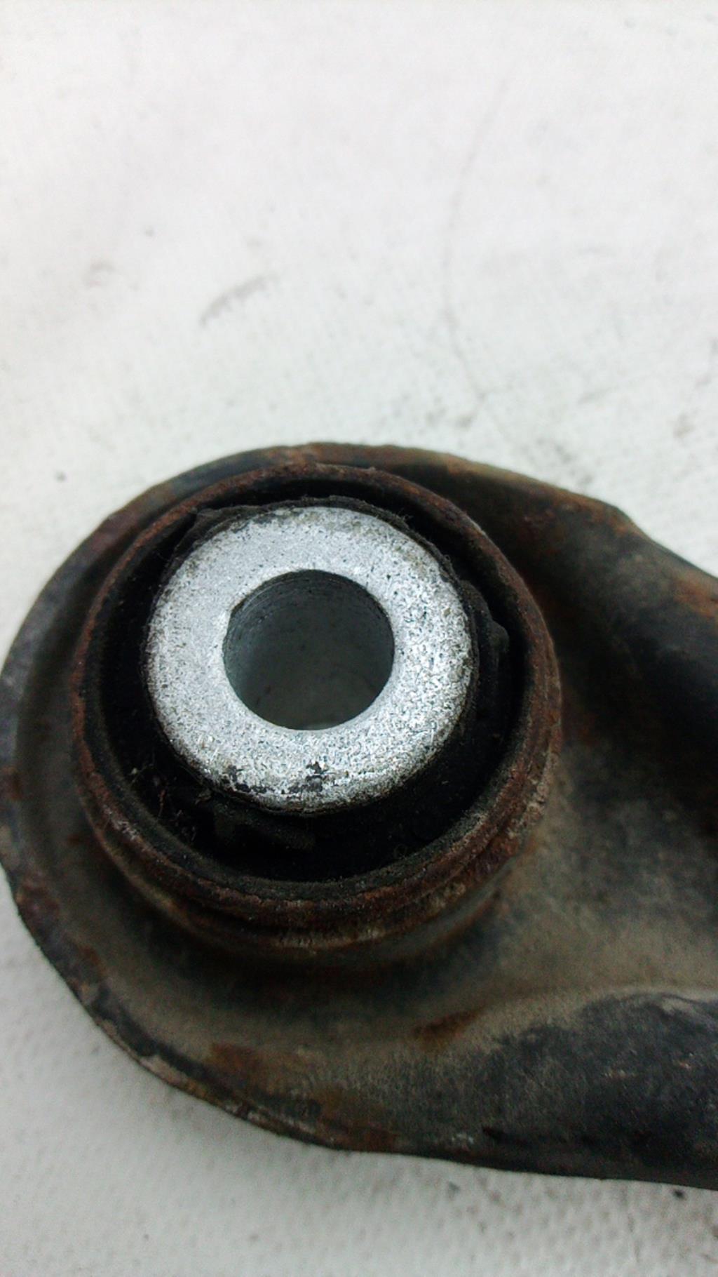 Braccio sospensione posteriore destra MERCEDES CLASSE C 203 COUPE SPORT PHASE 1 Diésel - 1