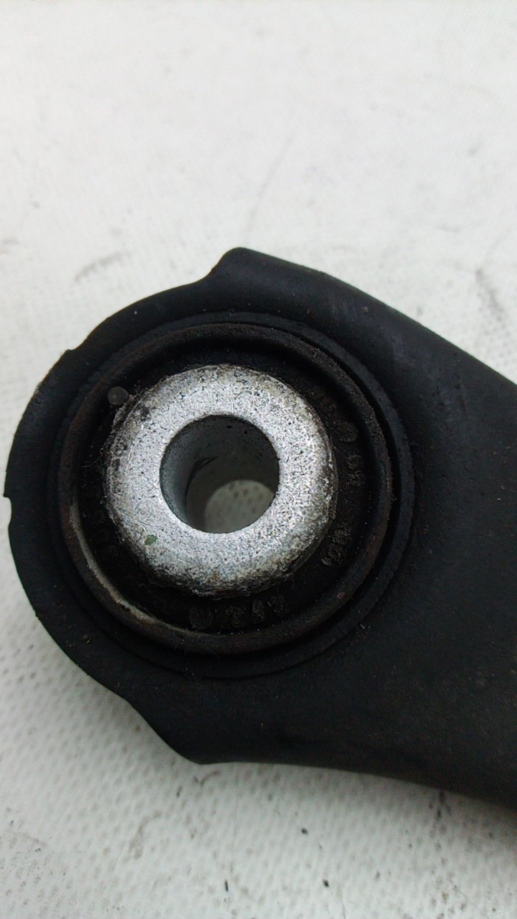 Braccio sospensione posteriore sinistra MERCEDES CLASSE C 203 COUPE SPORT PHASE 1 Diésel - 1