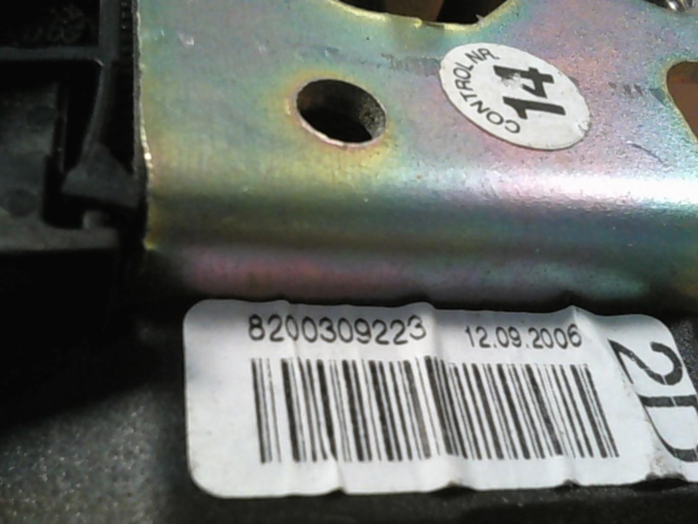 Cintura di sicurezza posteriore destra RENAULT SCENIC 2 PHASE 2 Diésel - 1