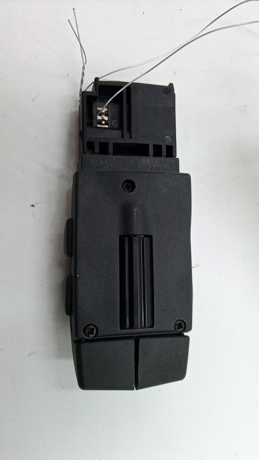 Commande autoradio DACIA SANDERO 2 PHASE 1 Diesel - 1