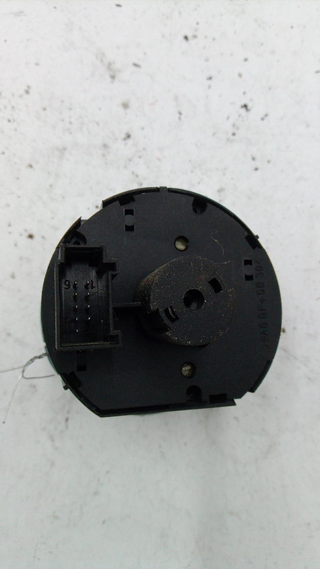 Commande de phare VOLKSWAGEN TOURAN 1 PHASE 2 Diesel - 1