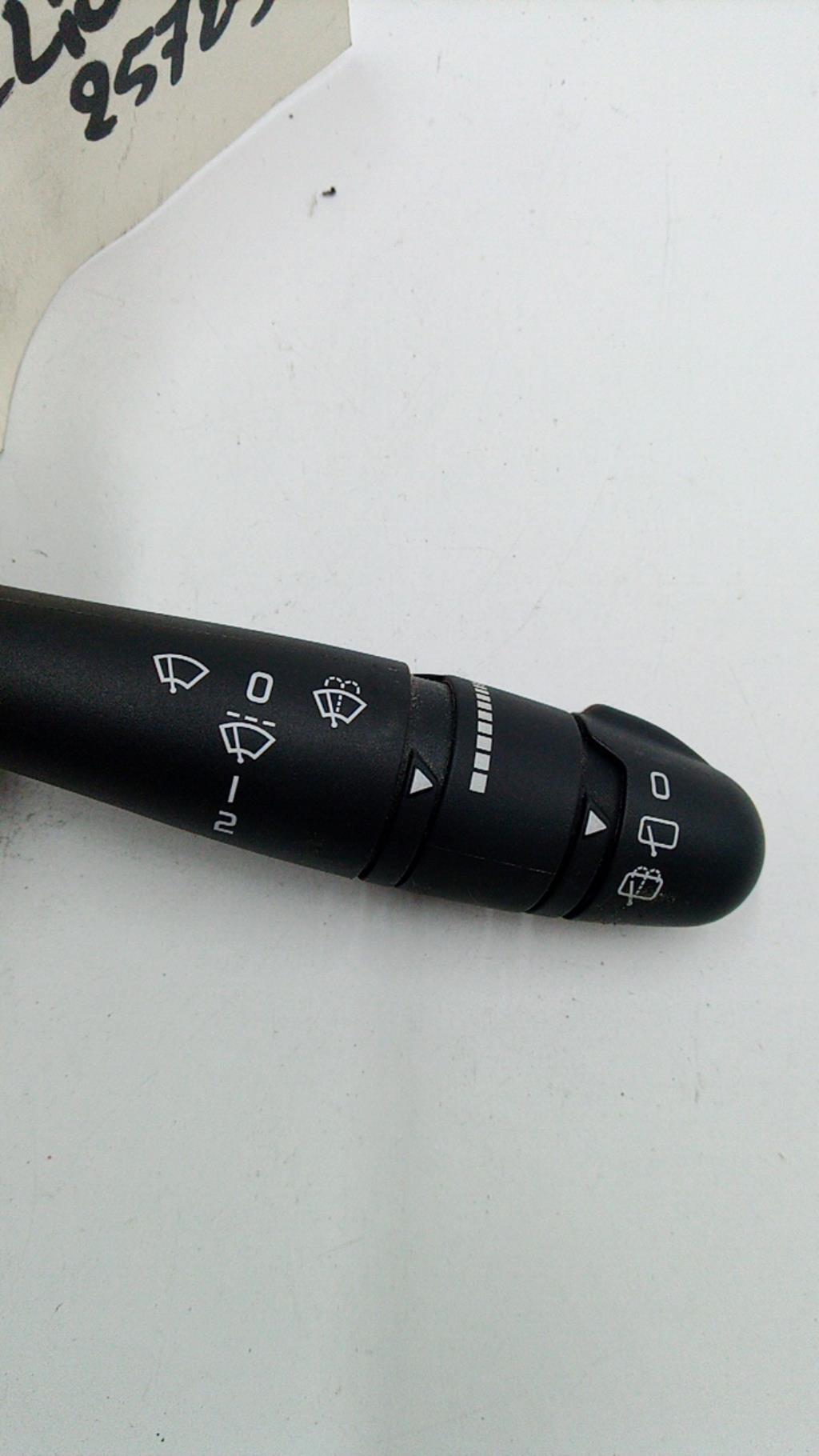 Commodo d'essuie glaces RENAULT CLIO 2 PHASE 2 Essence - 1